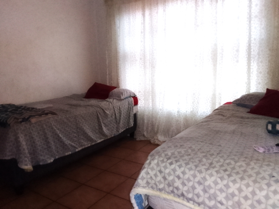 3 Bedroom Property for Sale in Geelhoutpark North West